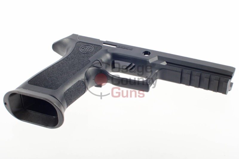 GRIP-X5-F-943-M-BLK-06.jpg