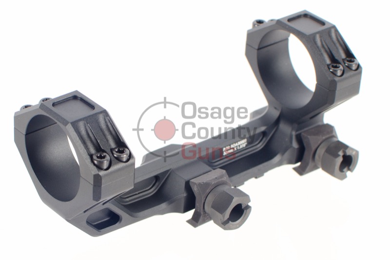 SOA30001-04.jpg