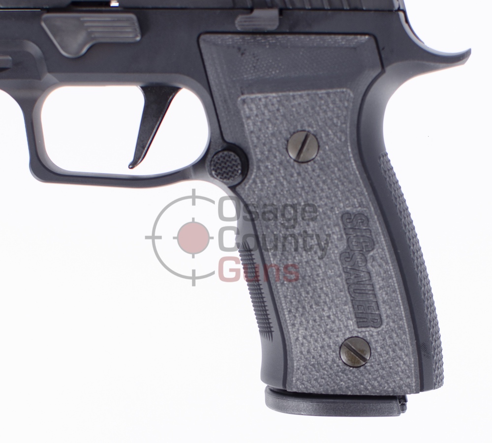 W320AXGCA-9-BXR3-R2-05.jpg