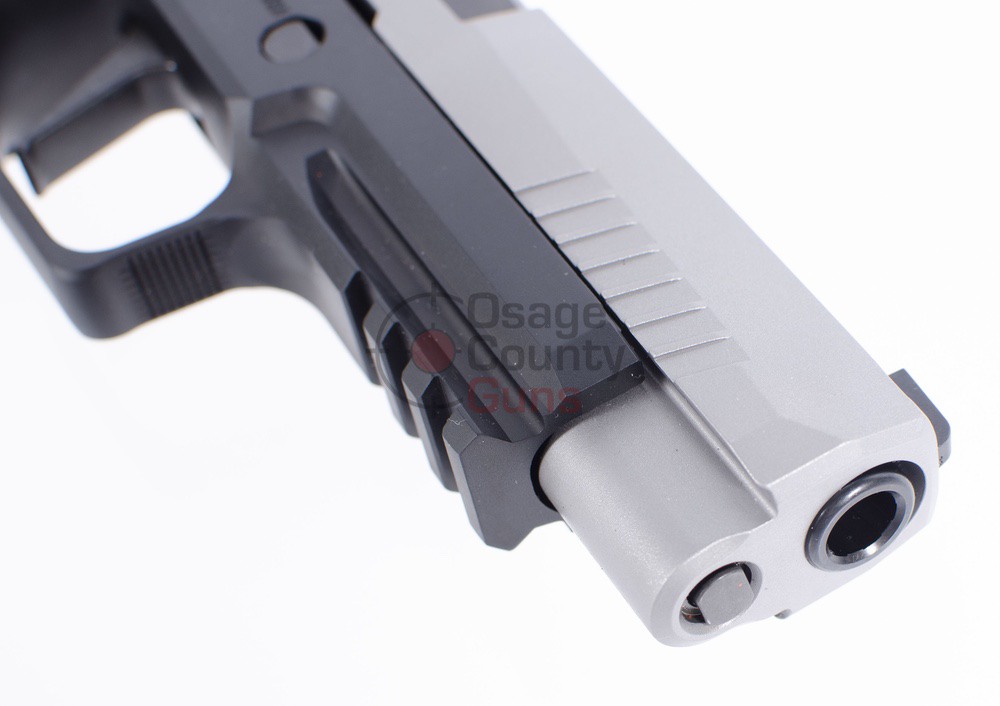 320AXGF-9-TXR3-CL-R2-04.JPG