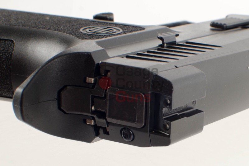 W320XF-9-BXR3-07.jpg