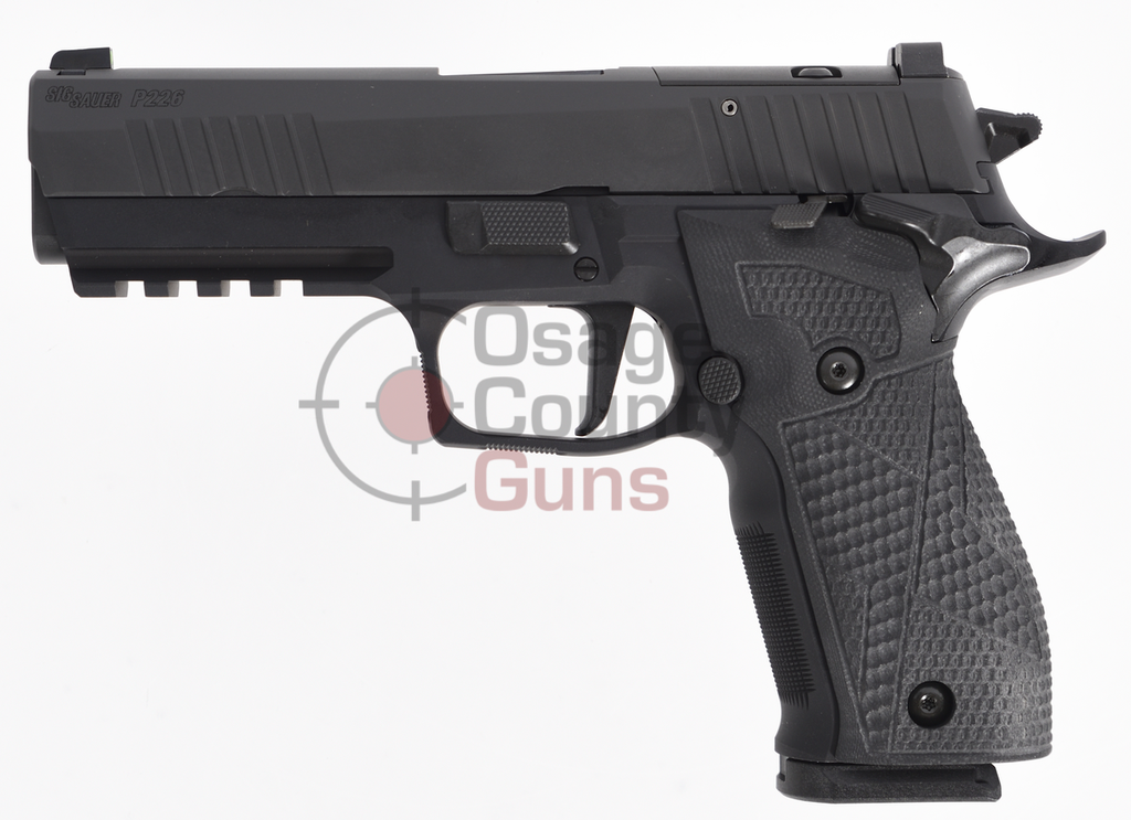 SIG P226, 9MM, 4.4IN, X-SERIES, BLK, SAO, X-RAY 3, G10 GRIP, (3) 18RD STEEL MAG, OPTIC READY