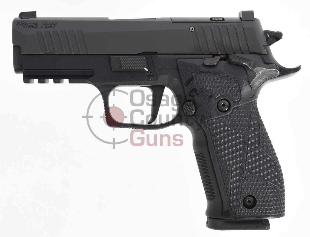 SIG P226, 9MM, 3.8IN, X-SERIES, BLK, SAO, X-RAY 3, G10 GRIP, (3) 18RD STEEL MAG, OPTIC READY
