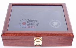 [P794183-BOX] NRA - Wood and Felt Presentation Box
